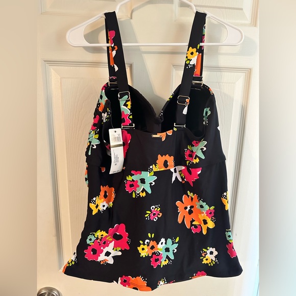 NWT Anne Nicole Black with Floral Prints is n tankini top Woman Size 22W - Picture 7 of 10